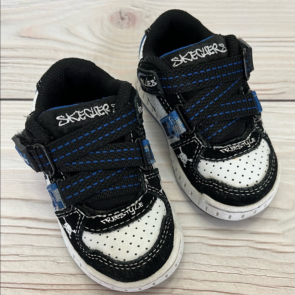 Skechers Baby Boy SKX Blue Black White Sneakers Size 5 - Picture 1 of 8